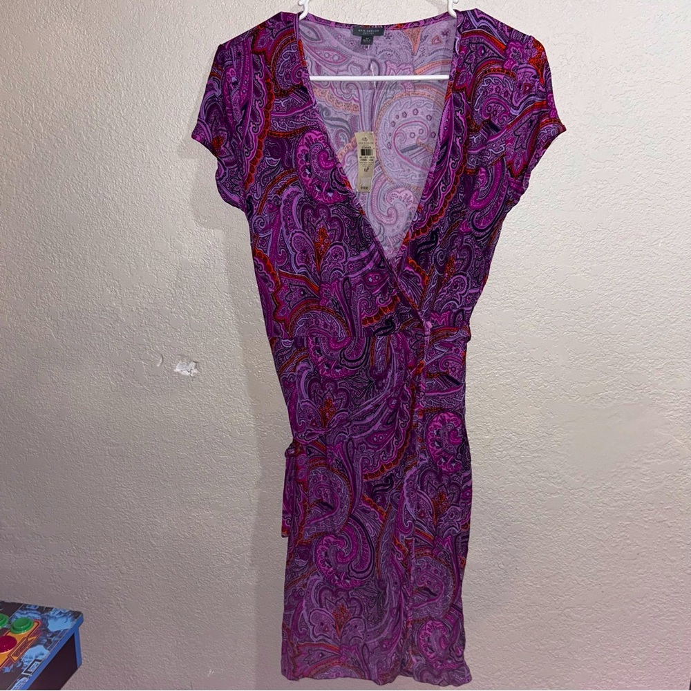 NEW Ann Taylor Petites 6P Purple Paisley Dress - Picture 2 of 3